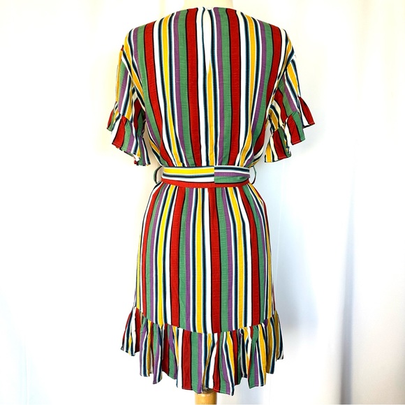 LOST + WANDER ANTHROPOLOGIE MULTI STRIPE FLUTTER RUFFLE SLEEVE AND HEM NWT! SzS - Picture 2 of 13